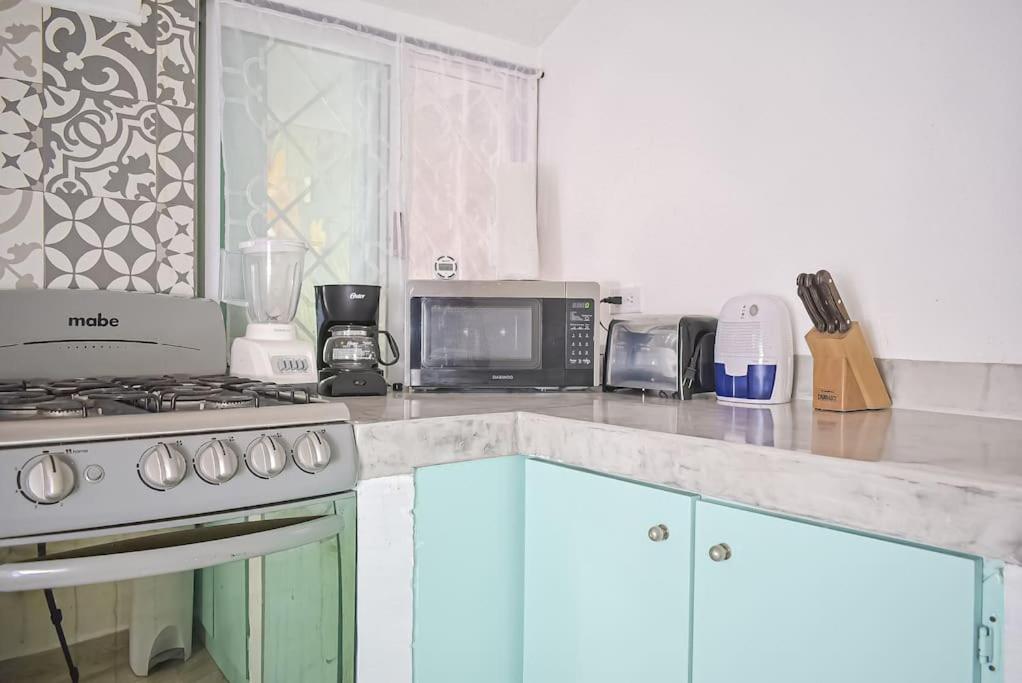 Downtown Beautiful 2Br Apartment Blocks From Beach #5 La Paz Ngoại thất bức ảnh